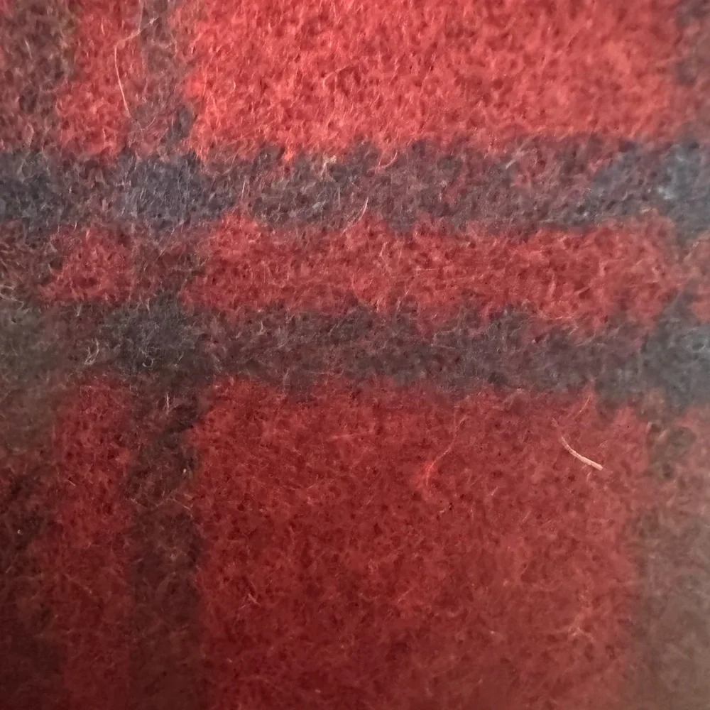 Scots Glen Plaid‎ Wool Scarf - Red and blue cashmere